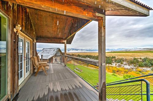 陽台/露台, Dreamswest Ennis Studio with Deck and Stunning Views in 加拉廷蓋特韋 (MT) 陽台/露台, Dreamswest Ennis Studio with Deck and Stunning Views in 加拉廷蓋特韋 (MT)