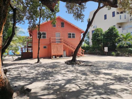 Buitenkant, Sunny Bungalow 2B in Surfside Buitenkant, Sunny Bungalow 2B in Surfside