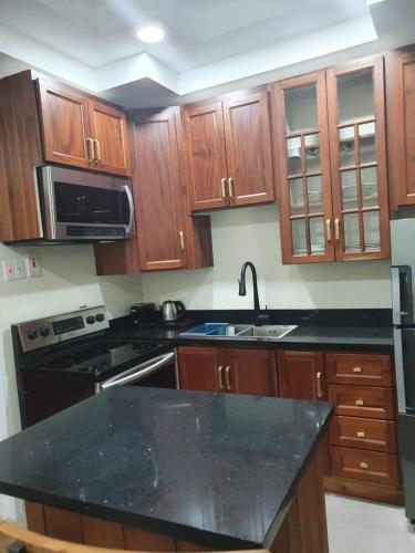 PESHERES INN & SPA in Bon Accord Village PESHERES INN & SPA in Bon Accord Village