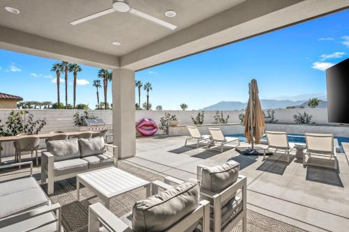 View, New! (PGA Signature) Platinum Magic! w/Gameroom! in La Quinta (CA) View, New! (PGA Signature) Platinum Magic! w/Gameroom! in La Quinta (CA)