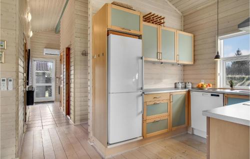 Kitchen, Lovely Home In Hals With Kitchen in Hals Kitchen, Lovely Home In Hals With Kitchen in Hals