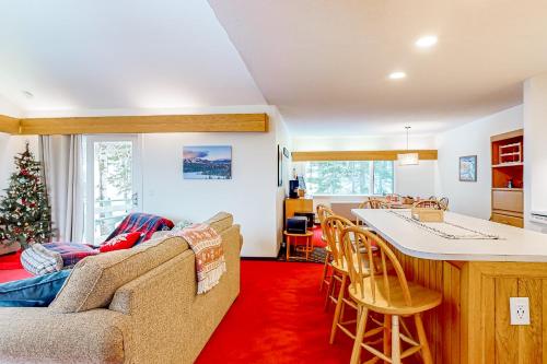 Sugarloaf Mountain Treasure in Carrabassett Valley (ME) Sugarloaf Mountain Treasure in Carrabassett Valley (ME)