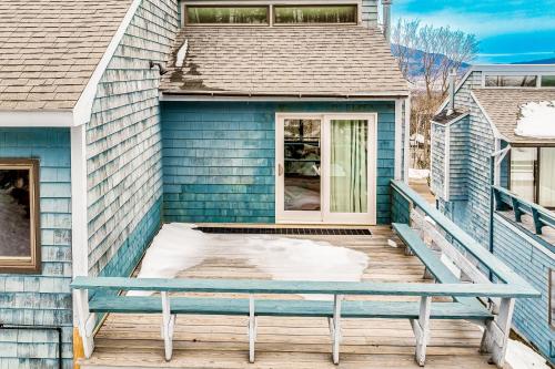 Sugarloaf Mountain Treasure in Carrabassett Valley (ME) Sugarloaf Mountain Treasure in Carrabassett Valley (ME)