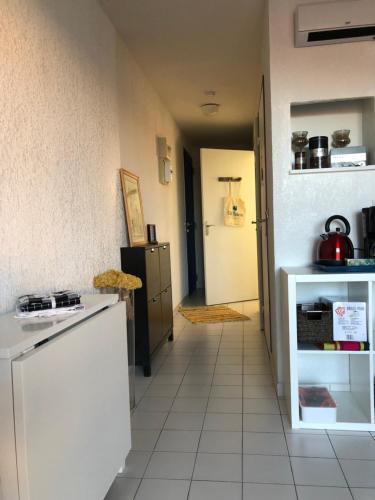 Appartement vue mer les pieds dans l'eau