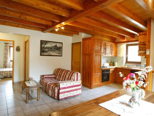 Gîte La Roque-Sainte-Marguerite, 4 pièces, 6 personnes - FR-1-601A-7 (Gite La Roque-Sainte-Marguerite, 4 pieces, 6 personnes - FR-1-601A-7) in Peyreleau Gîte La Roque-Sainte-Marguerite, 4 pièces, 6 personnes - FR-1-601A-7 (Gite La Roque-Sainte-Marguerite, 4 pieces, 6 personnes - FR-1-601A-7) in Peyreleau