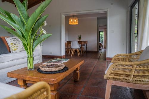 편의 시설/서비스, LA NATURE Hosteria boutique B&B in 탄딜 편의 시설/서비스, LA NATURE Hosteria boutique B&B in 탄딜