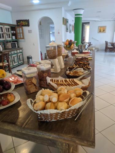 Food and beverages, Jequitiba Hotel Frente ao Mar in Guaruja Food and beverages, Jequitiba Hotel Frente ao Mar in Guaruja