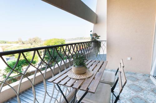 Balkon/terasa, neot golf kz place in Caesarea Balkon/terasa, neot golf kz place in Caesarea