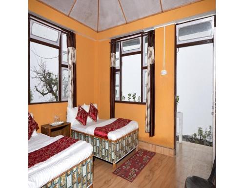Guestroom, Hill Home Stay, Mankhim Road, Aritar, Sikkim in Aritar Guestroom, Hill Home Stay, Mankhim Road, Aritar, Sikkim in Aritar