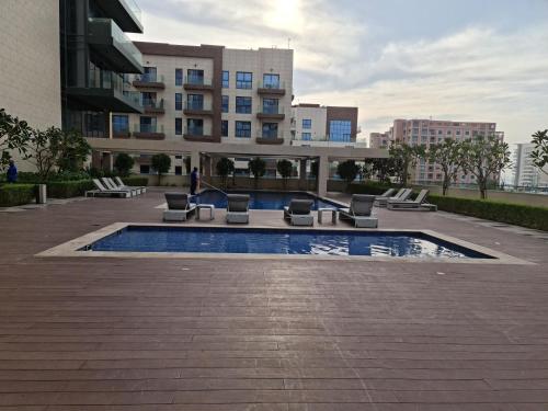 Swimming pool, Cozy Furnished Studio in Saadiyat Island Swimming pool, Cozy Furnished Studio in Saadiyat Island
