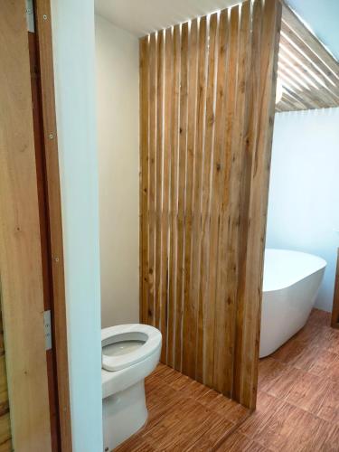 Alaska pool cafe&homestay2 in Lan Saka Alaska pool cafe&homestay2 in Lan Saka