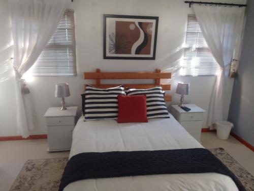 Kenwyn Bed & Breakfast in Hogsback Kenwyn Bed & Breakfast in Hogsback