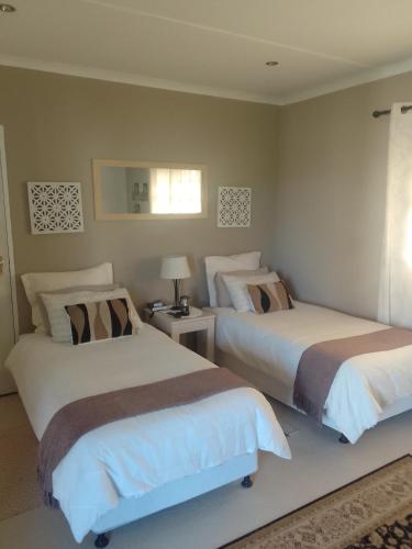 Kenwyn Bed & Breakfast in Hogsback Kenwyn Bed & Breakfast in Hogsback