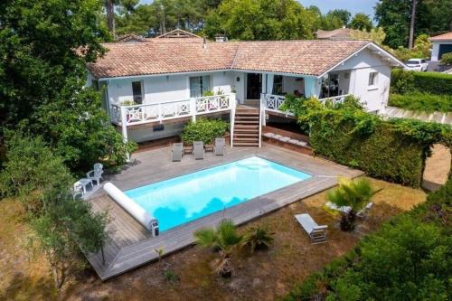 Garden, VILLA LES PINS BISCA in Biscarrosse Lakeside Garden, VILLA LES PINS BISCA in Biscarrosse Lakeside