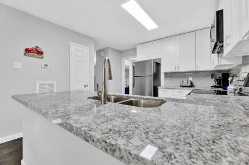 Kitchen, My Villa & Pool in Humble in Atascocita Kitchen, My Villa & Pool in Humble in Atascocita