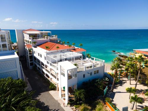 Maho Beach Escape Luxe Studio Condo next to The Morgan Village in Simpson Bay Maho Beach Escape Luxe Studio Condo next to The Morgan Village in Simpson Bay