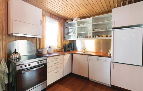 Kitchen, Holiday Home Sirenevej Ix in Snogebaek Kitchen, Holiday Home Sirenevej Ix in Snogebaek