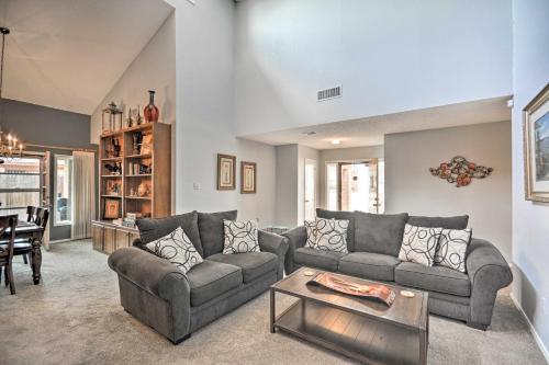 Lubbock Townhome with Grill Near TTU and Downtown! in Lubbock Lubbock Townhome with Grill Near TTU and Downtown! in Lubbock