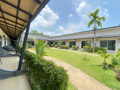 Garden, Malee Sirin Old Town in Sang Kha Ou Garden, Malee Sirin Old Town in Sang Kha Ou