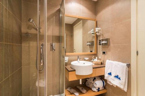 Hotel Sirmione in Сірміоне Hotel Sirmione in Сірміоне