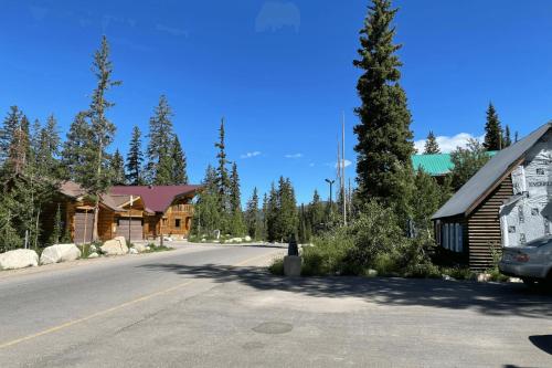 Sadržaji, Brighton Chalet Utah Entire 9 Bedroom House in Solitude (UT) Sadržaji, Brighton Chalet Utah Entire 9 Bedroom House in Solitude (UT)