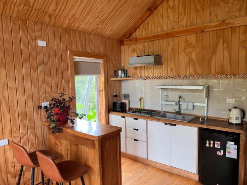 Konyha, Refugio Macales - Ecocabañas (Refugio Macales - Ecocabanas) in Puerto Aisen Konyha, Refugio Macales - Ecocabañas (Refugio Macales - Ecocabanas) in Puerto Aisen