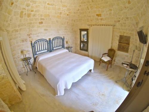 This photo about Lemoredinella shared on HyHotel.com