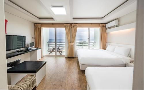 Dawoo Resortel near Haslla Art World Dawoo Resortel near Haslla Art World