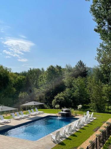 883 suite 102 Bromont Vieux Village 2cac , foyer in Bromont (QC) 883 suite 102 Bromont Vieux Village 2cac , foyer in Bromont (QC)