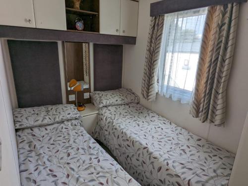 Parkdean Whiteacres Holiday Park Lovely Hidden Gem Caravan near Newquay in White Cross Parkdean Whiteacres Holiday Park Lovely Hidden Gem Caravan near Newquay in White Cross