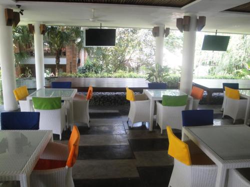 Restaurant, Grand Mega Resort & Spa in Cepu Restaurant, Grand Mega Resort & Spa in Cepu