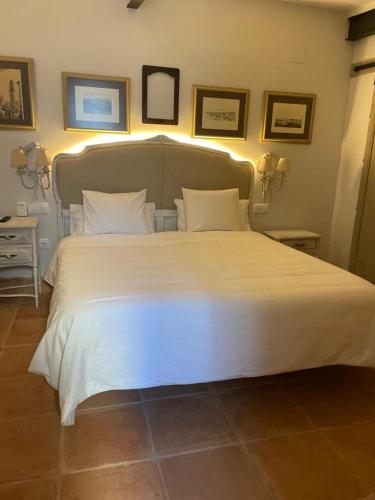 Ліжко, Apartamentos Sharis in Херес-де-ла-Фронтера Ліжко, Apartamentos Sharis in Херес-де-ла-Фронтера