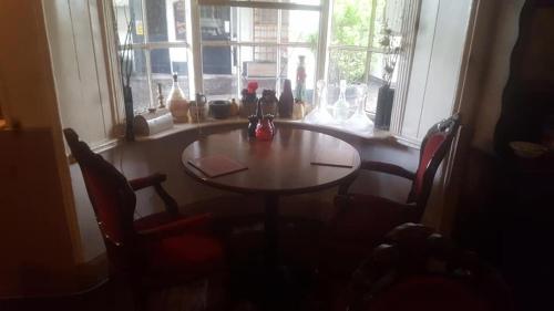 The Bull Hotel in ฮอลน์แคสโซล The Bull Hotel in ฮอลน์แคสโซล