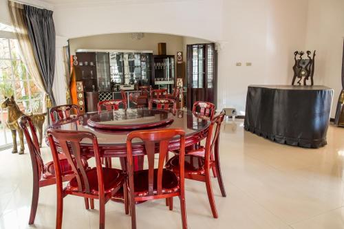 Pub/salon, Alameda Cariari Boutique Hotel in Heredia Pub/salon, Alameda Cariari Boutique Hotel in Heredia