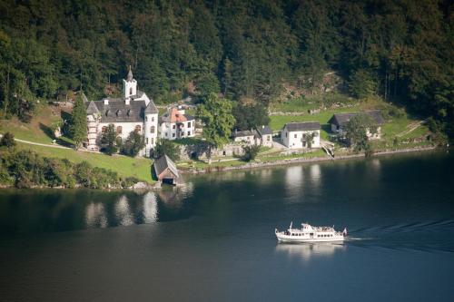 Nearby attraction, Haus Hepi in Obertraun Nearby attraction, Haus Hepi in Obertraun