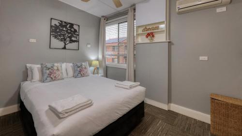 Canowindra Riverview Motel in Canowindra Canowindra Riverview Motel in Canowindra
