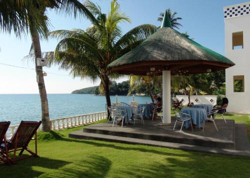 Entrance, Squares Beachfront Apartments near Aninuan Falls Entrance, Squares Beachfront Apartments near Aninuan Falls
