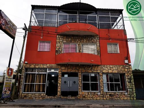 숙소 외관, Hotel Valle Escondido in 로사리오 데 레르마 숙소 외관, Hotel Valle Escondido in 로사리오 데 레르마