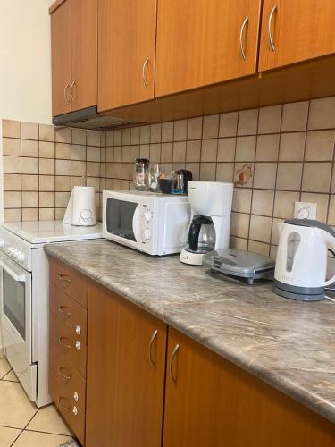 Bakopoulos resort.Ενα όμορφο διαμέρισμα με τζάκι (Bakopoulos resort.Ενα ομορφο διαμερισμα με τζακι) in Agioi Anargyroi Bakopoulos resort.Ενα όμορφο διαμέρισμα με τζάκι (Bakopoulos resort.Ενα ομορφο διαμερισμα με τζακι) in Agioi Anargyroi