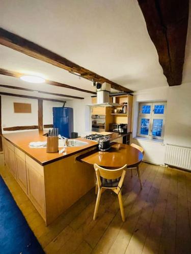 Eine Etage im historischen Gastehaus bei Magdeburg in Barleben Eine Etage im historischen Gastehaus bei Magdeburg in Barleben