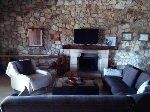 Spacious rustic country house with sea view in Maronia Spacious rustic country house with sea view in Maronia