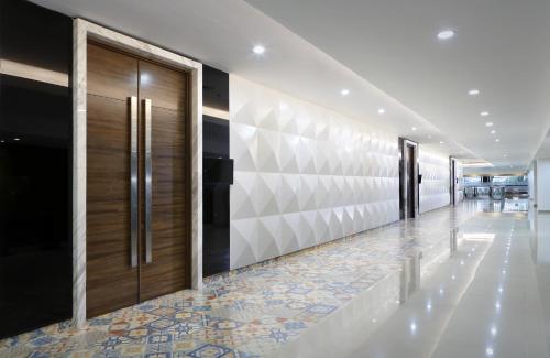 Facilities, Hotel Santika Kelapa Gading in Kelapa Gading Facilities, Hotel Santika Kelapa Gading in Kelapa Gading