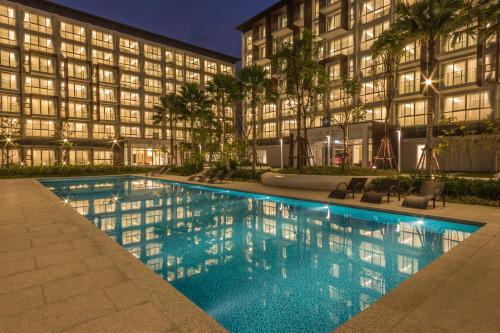 Bể bơi, The Idle Hotel and Residence in Pathum Thani Bể bơi, The Idle Hotel and Residence in Pathum Thani