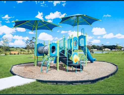 Playground, Cozy & Spacious Luxury Home in St Cloud (FL) Playground, Cozy & Spacious Luxury Home in St Cloud (FL)