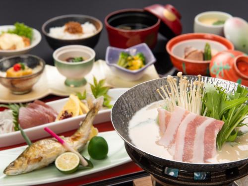 Makanan dan Minuman, Hotel Primrose Saito in Takanabe Makanan dan Minuman, Hotel Primrose Saito in Takanabe