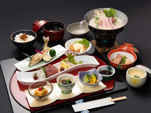 Makanan dan Minuman, Hotel Primrose Saito in Takanabe Makanan dan Minuman, Hotel Primrose Saito in Takanabe