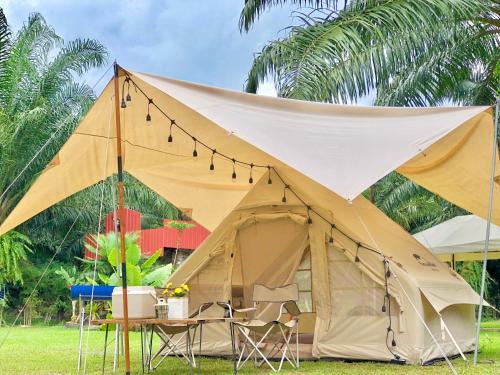 Backyard Glamping&Cafe’ Palian in Palian Backyard Glamping&Cafe’ Palian in Palian