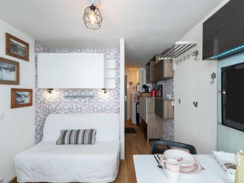 Studio Palafour - Le Lac-6 by Interhome in Tignes Le Lac Studio Palafour - Le Lac-6 by Interhome in Tignes Le Lac