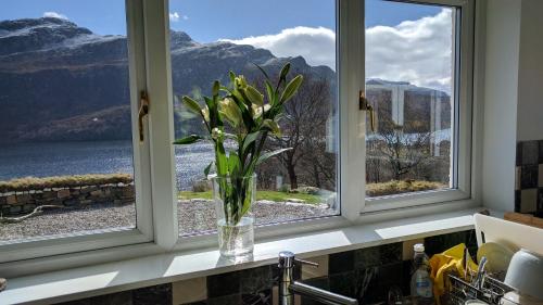 Large luxury property with superb views, close to Skye in Sallachy Large luxury property with superb views, close to Skye in Sallachy