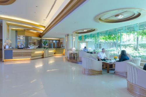 Lobby, Asia Airport Donmuang Hotel near Zeer Rangsit Shoppping Mall Lobby, Asia Airport Donmuang Hotel near Zeer Rangsit Shoppping Mall
